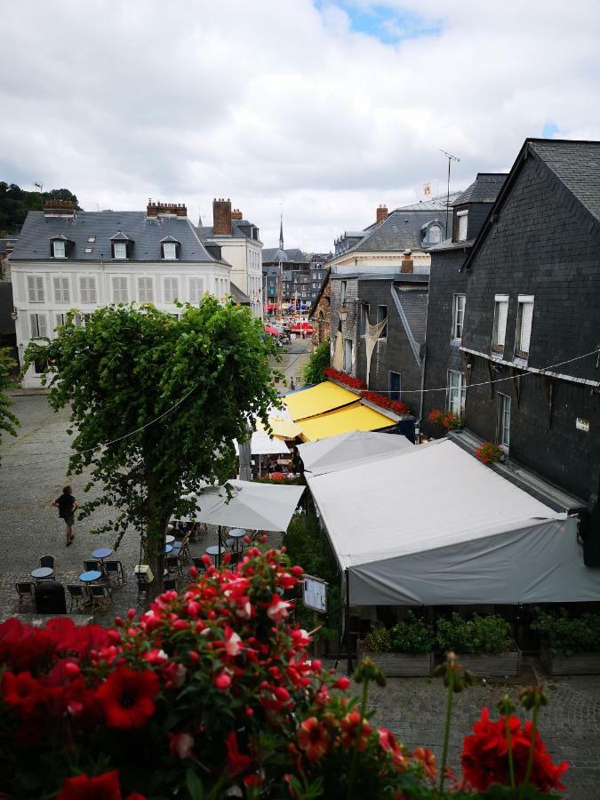 Appartement De L'Escale Honfleur Bagian luar foto